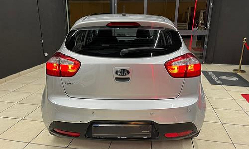Kia Rio 1.2 Cvvt 5P....
