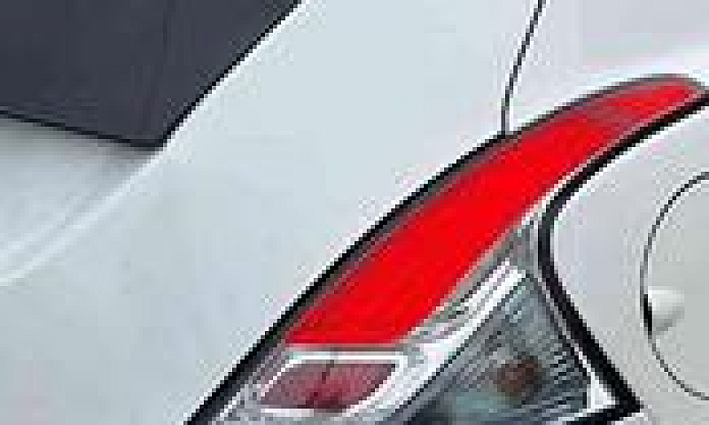 Lancia Ypsilon 3ª Se...