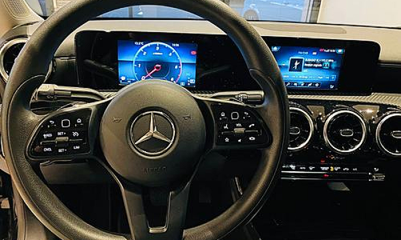 Mercedes 180 Sport A...