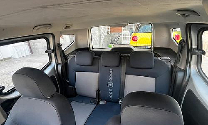 Citroen Nemo...