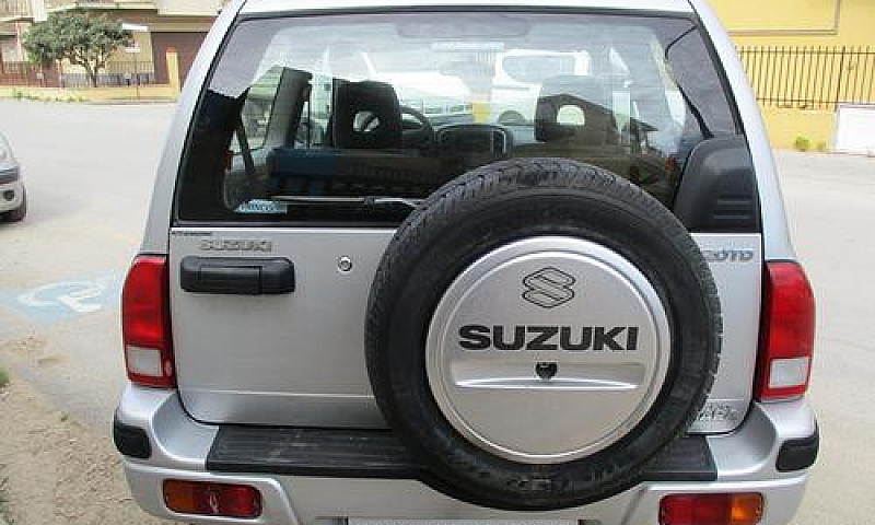 Suzuki Grand Vitara ...