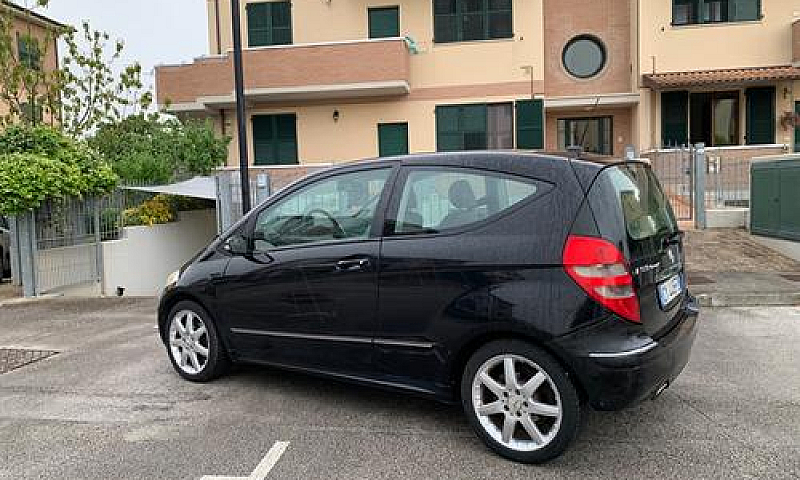 Mercedes-Benz A 150 ...