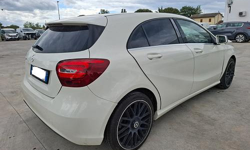 Mercedes-Benz A 160 ...