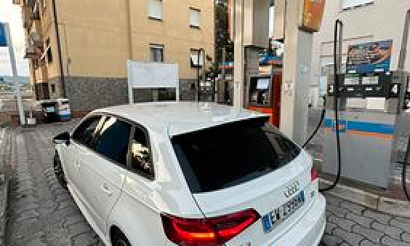 Audi A3 Sportback...