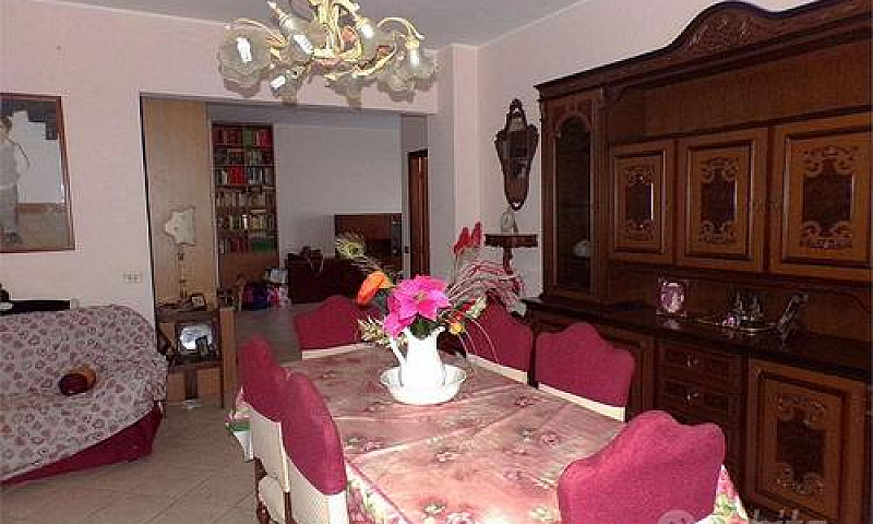 Elegante Appartament...
