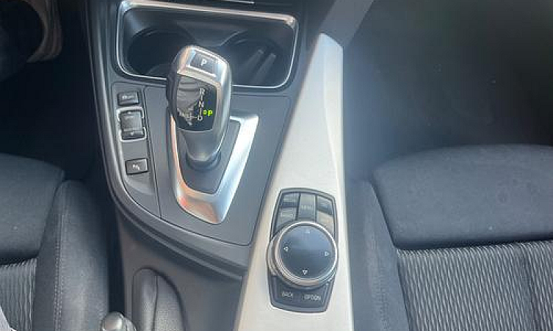 Bmw 320D Touring Bus...