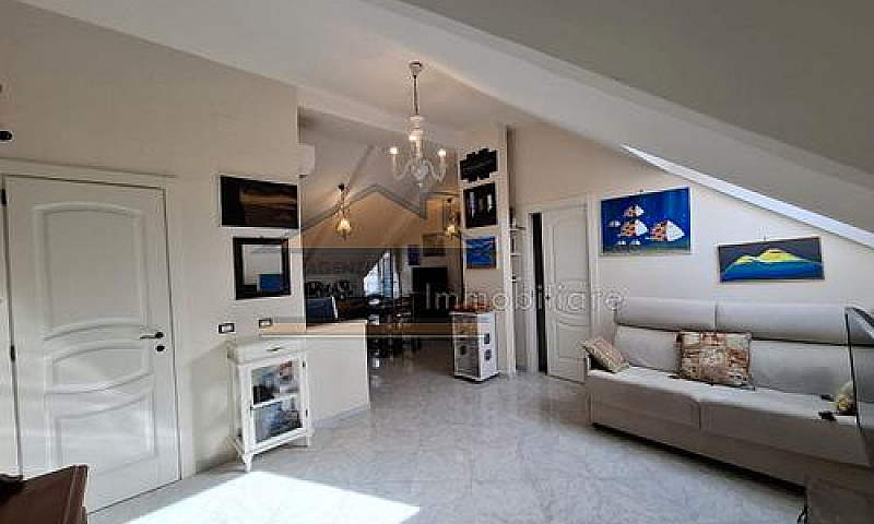 Appartamento Mansard...