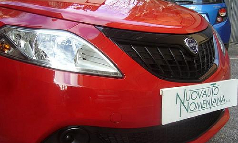 Lancia Ypsilon 1.0 F...