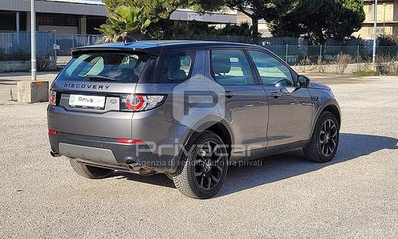 Land Rover Discovery...