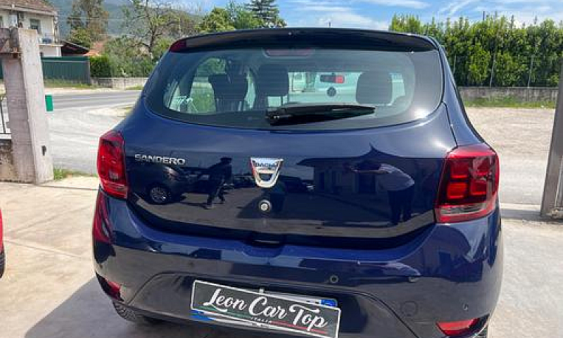 Dacia Sandero Street...