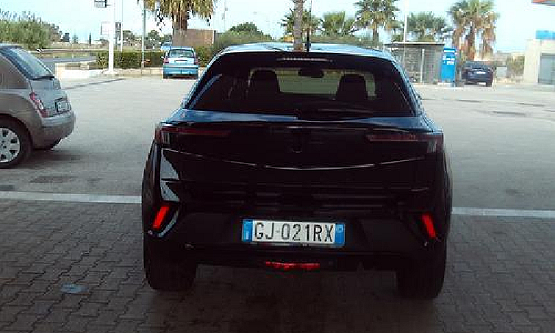 Opel Mokka Monovolum...