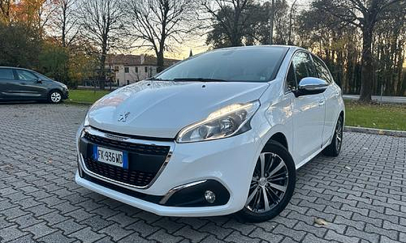 Peugeot 208 Bluehdi ...