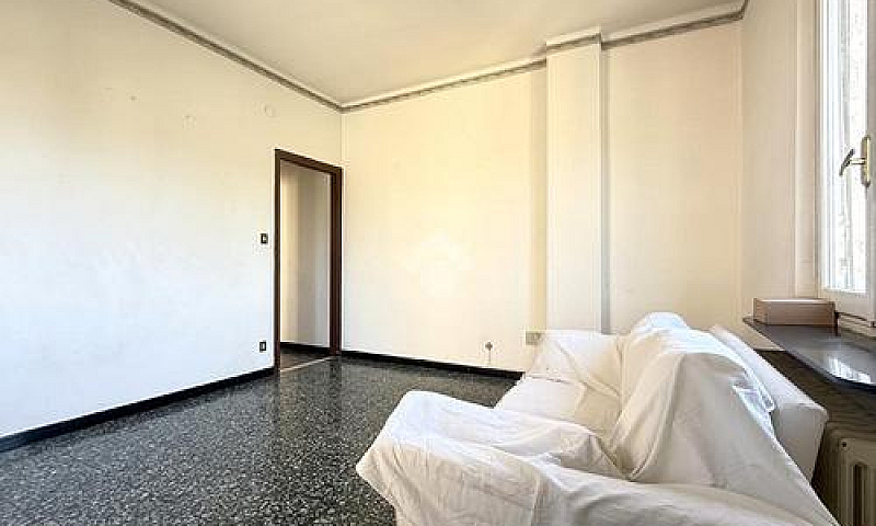 4 Locali A Acqui Ter...