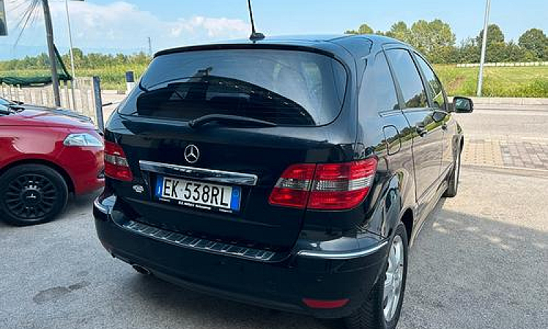 Mercedes B200 Cdi 14...