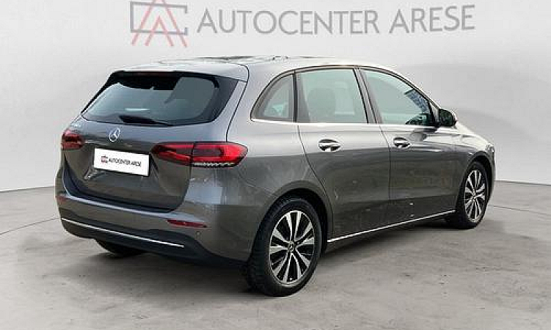Mercedes-Benz B 180 ...