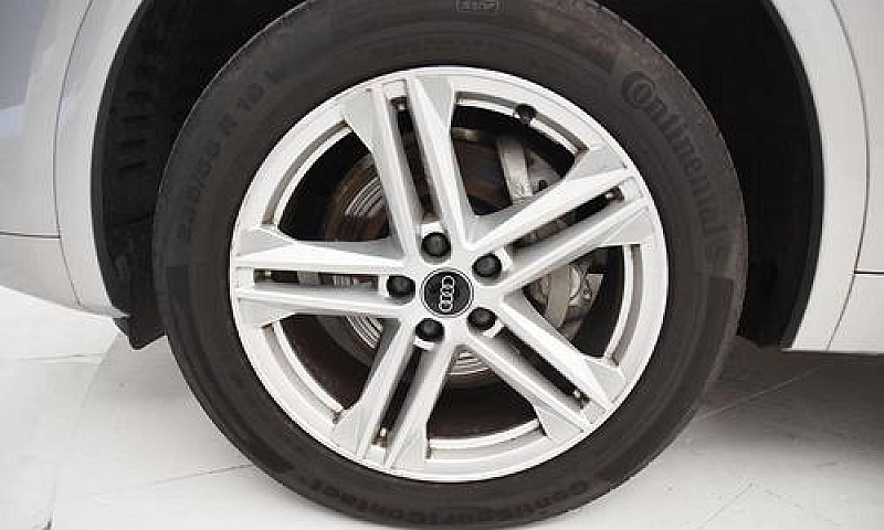 Audi Q5 Spb 40 2.0 T...