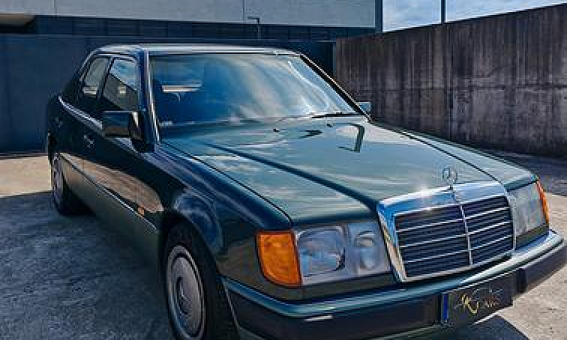 Mercedes E 200 (Stup...