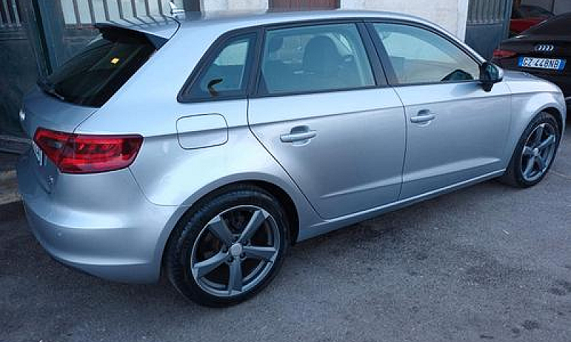 Audi A3 1.6 Tdi Clea...