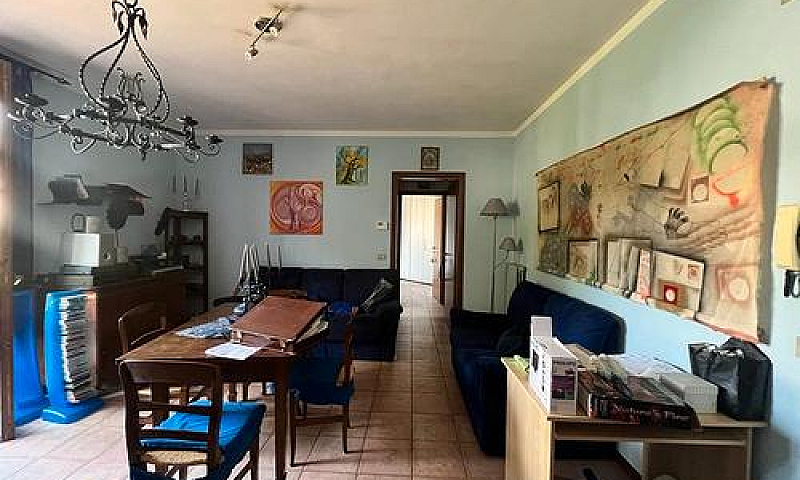 Bilocale In Ottimo S...