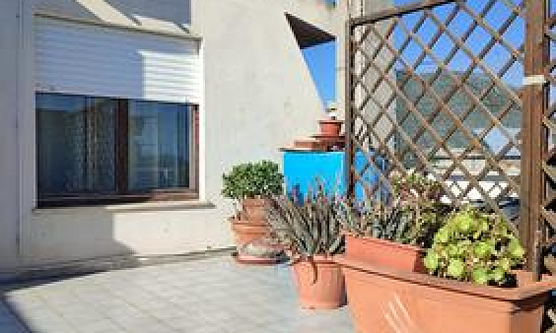 Attico Con Terrazza ...