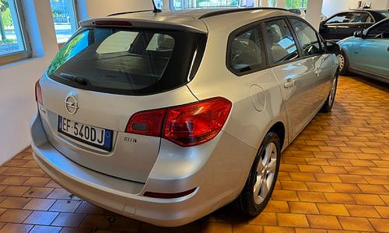 Opel Astra 1.7 Cdti ...