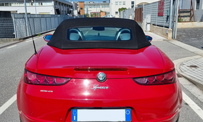 Alfa Spider...