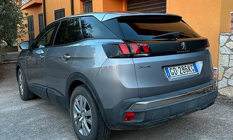 Peugeot 3008...