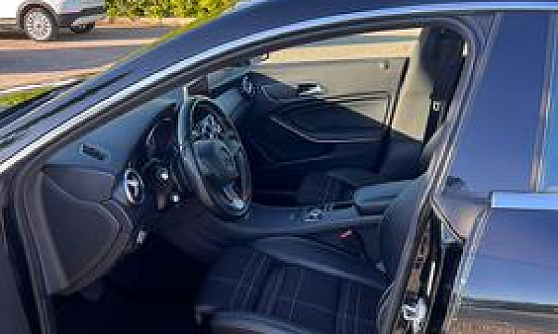 Mercedes Cla 220D...