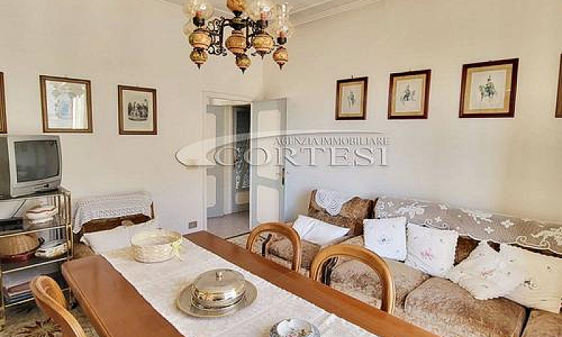 Appartamento Di Mq 1...