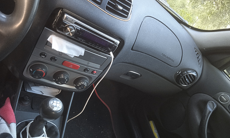 Alfa Romeo 147 1.9 J...