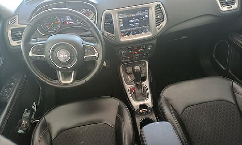 Jeep Compass Longitu...