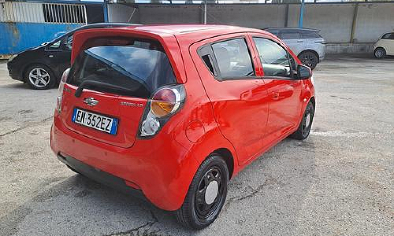 Chevrolet Spark 1.0 ...