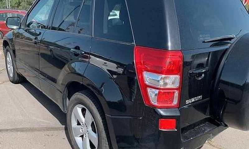 Suzuki Grand Vitara ...