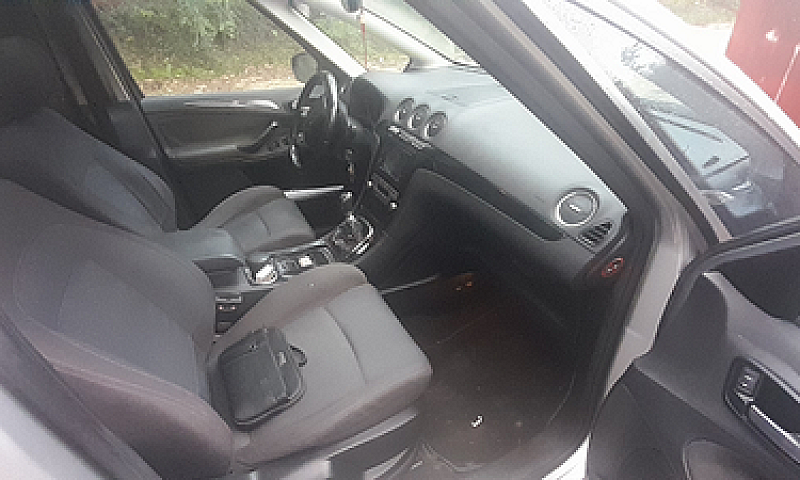 Ford Smax...