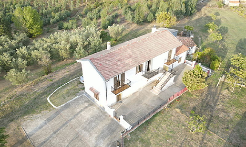 Casa In Bifamiliare ...