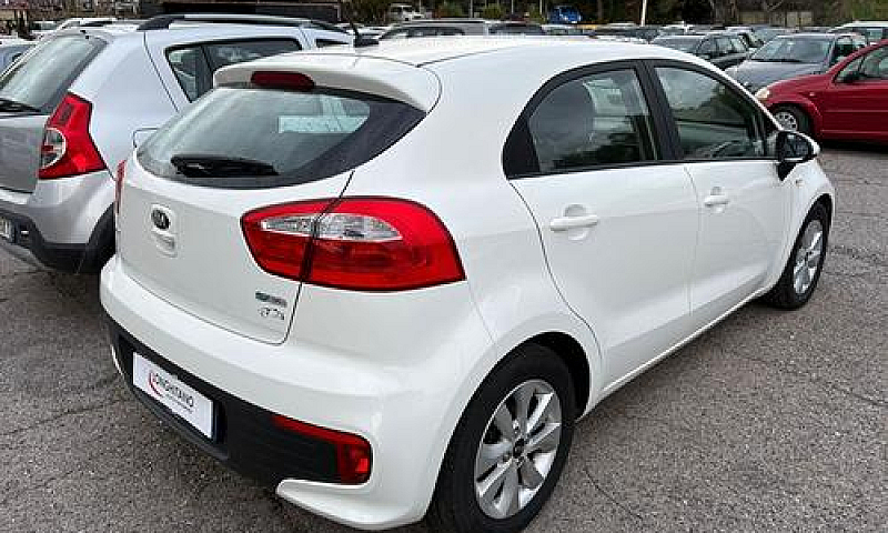 Kia Rio 1.2 Cvvt 5P....