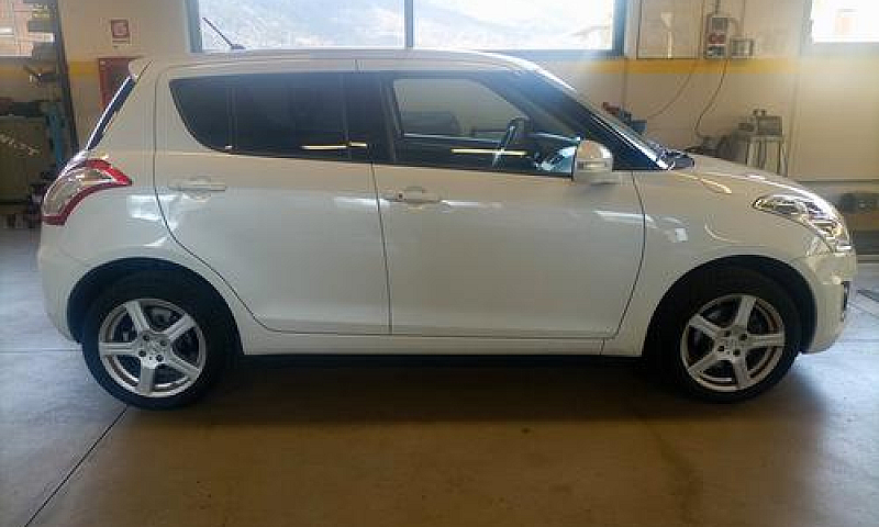 Suzuki Swift 1.2 Dua...