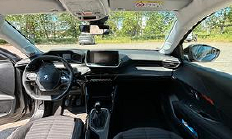 Peugeot 208 - 2022...