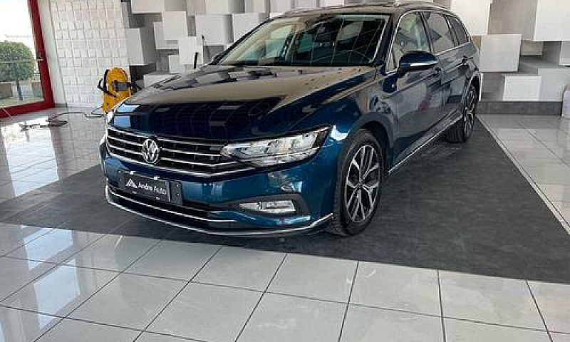 Volkswagen Passat Va...