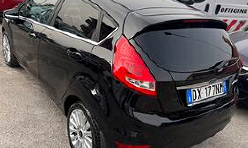 Ford Fiesta 5ª Serie...