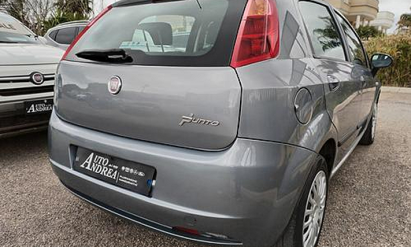 Fiat Grande Punto 12...