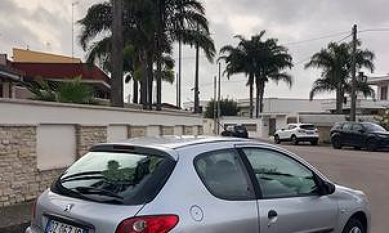Peugeot 206 Plus 1.1...