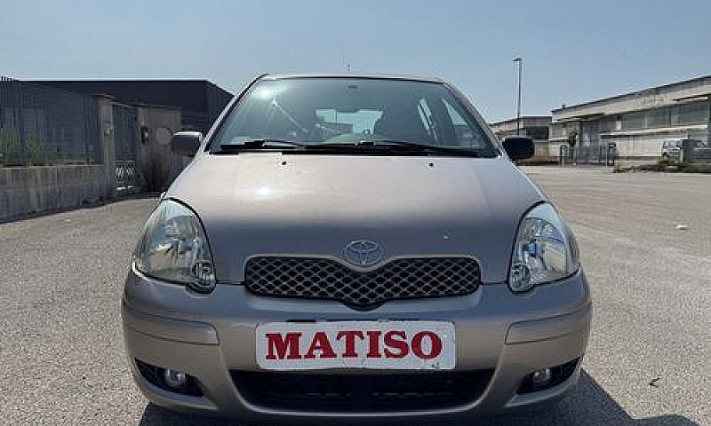 Toyota Yaris 1.4 Tdi...