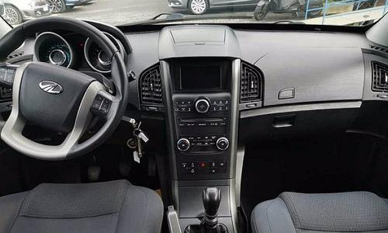 Mahindra Xuv500 2.2 ...