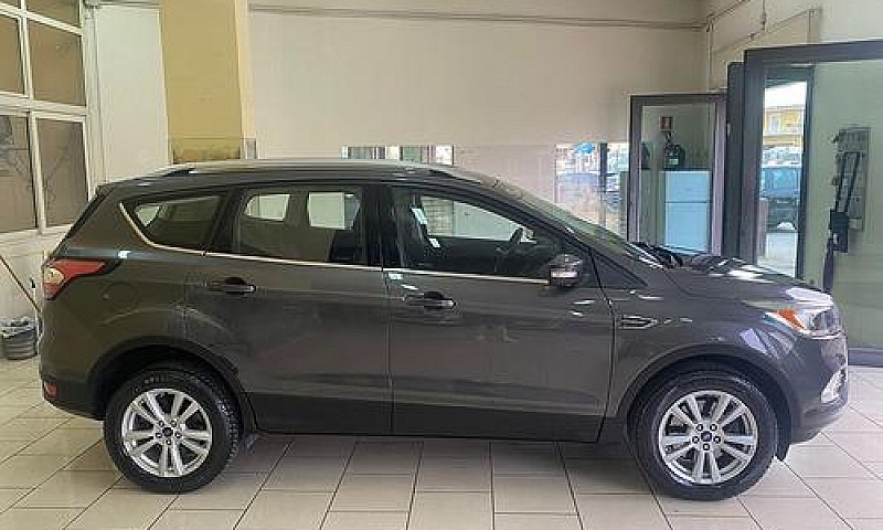 Ford Kuga 1.5 Tdci 1...