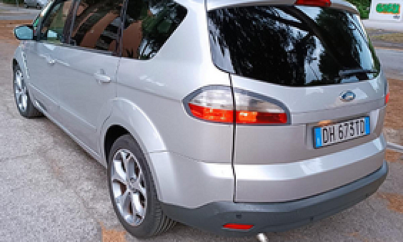 Ford Smax...