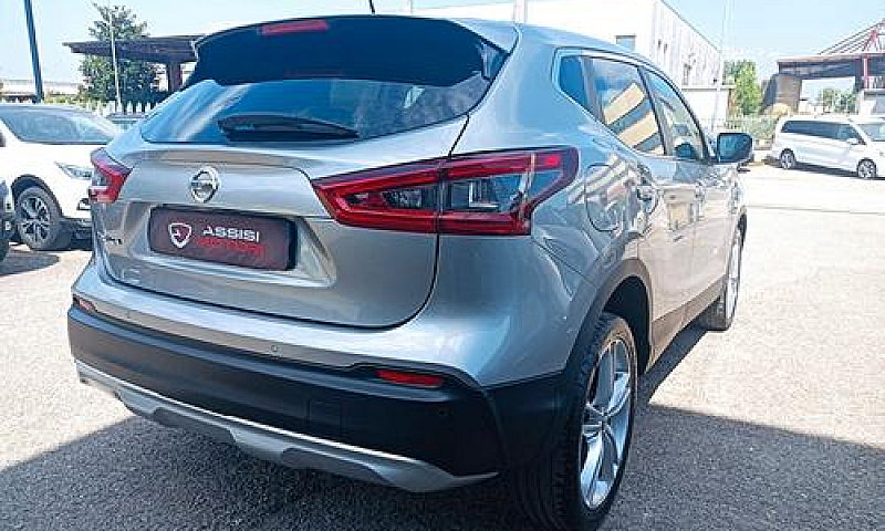 Nissan Qashqai 1.5 D...