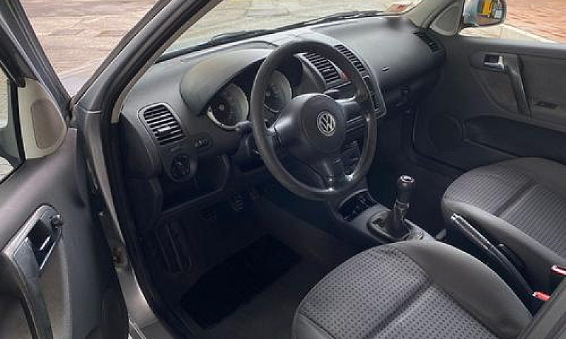 Volkswagen Polo Unic...
