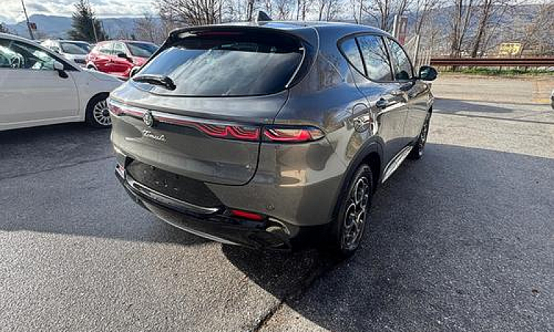 Alfa Romeo Tonale 1....