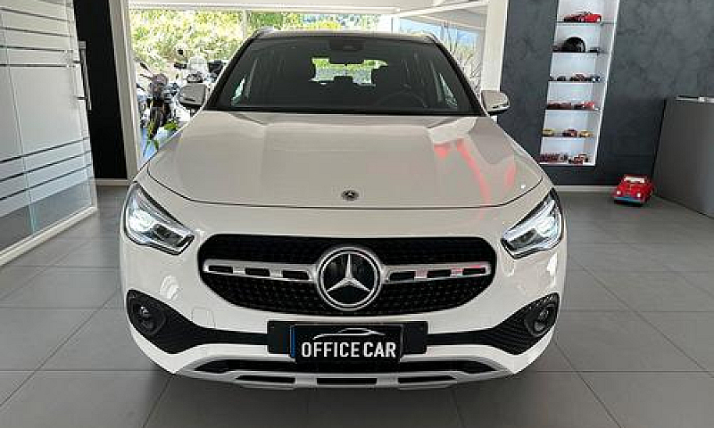 Mercedes-Benz Gla 20...
